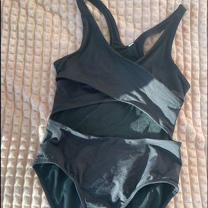 Submarine swim criss cross one piece
